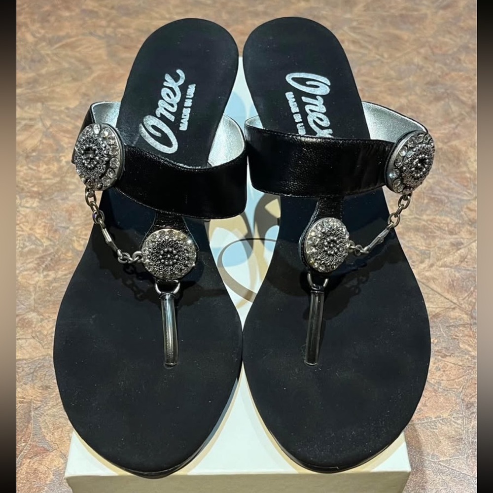 Ladies Shoes Onex Size 9